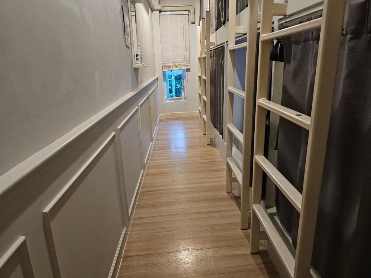 Ratana Boutique Hostel Bangkok Buitenkant foto